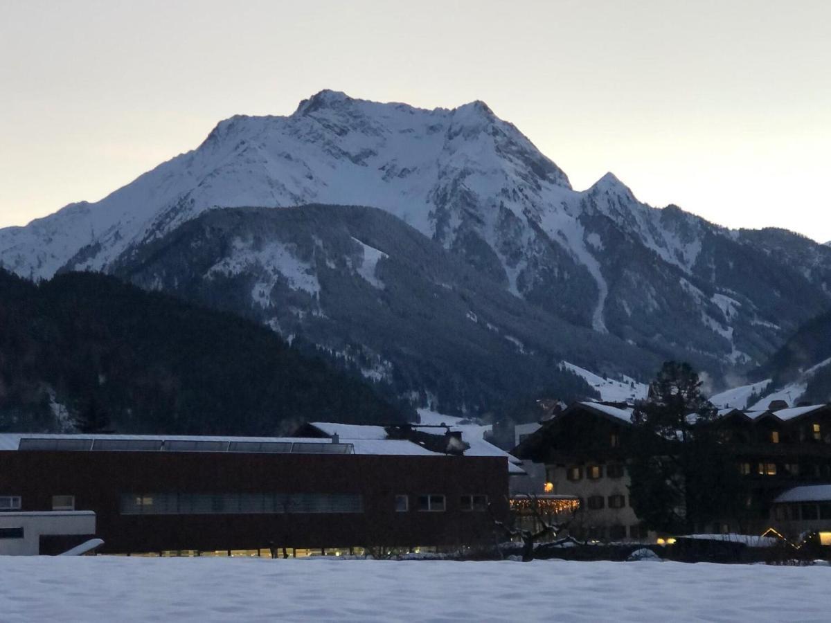 Apartment Between Mayrhofen And Finkenberg Zewnętrze zdjęcie